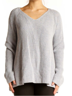 LOU & GREY Vneck Raglan Knit Light Grey Sweater, Casual, Sz M
